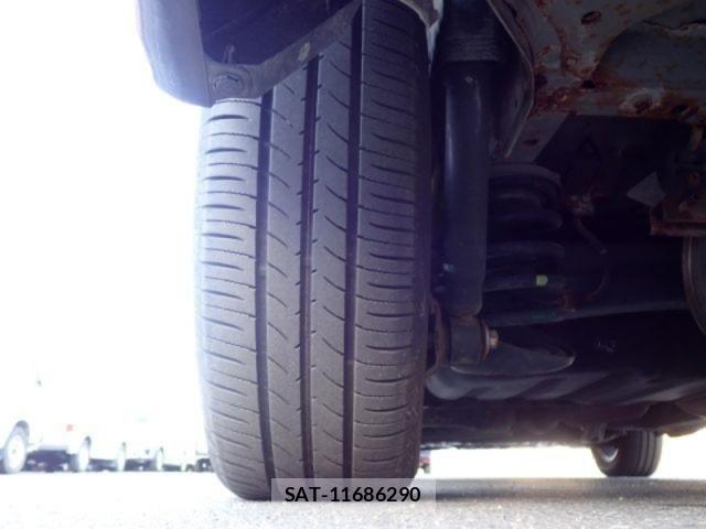 Toyota NOAH 2012-02 6910315-25