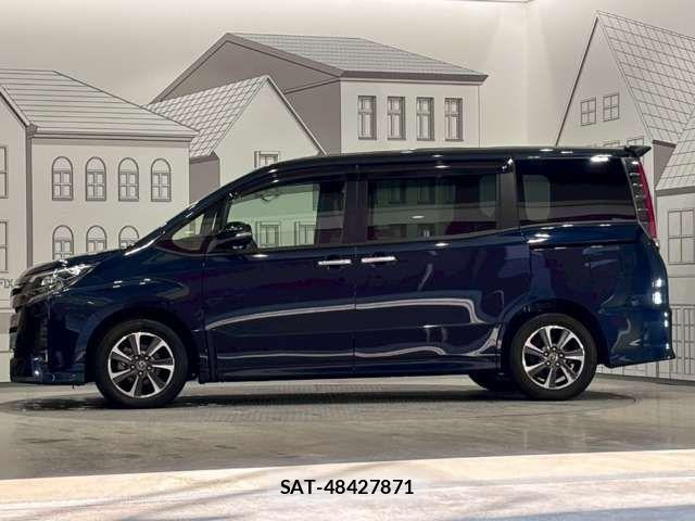 Toyota NOAH 2018-02 6910294-10