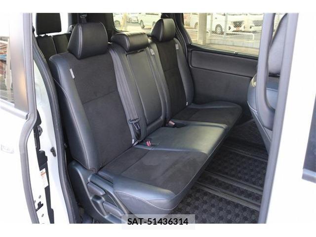Toyota NOAH 2020-11 6910298-15