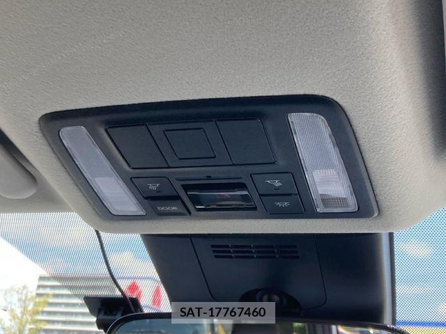 Toyota NOAH 2022-10 6910299-10