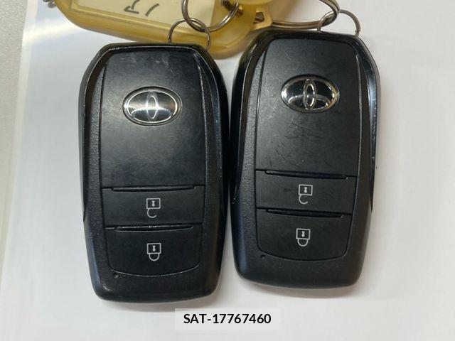 Toyota NOAH 2022-10 6910299-20