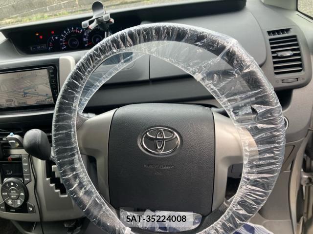 Toyota NOAH 2008-07 6910343-13