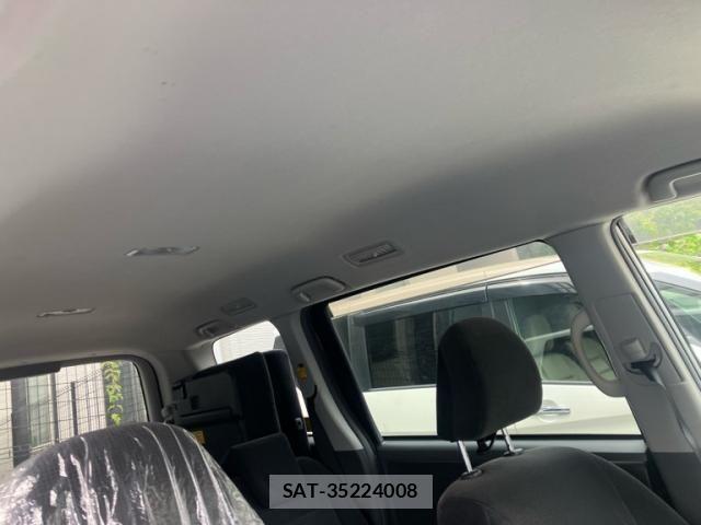 Toyota NOAH 2008-07 6910343-22