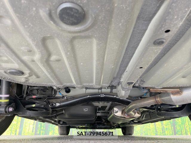 Toyota NOAH 2023-10 6996341-18