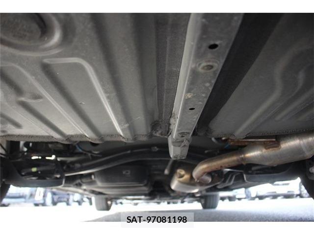 Toyota NOAH 2023-05 6996368-14