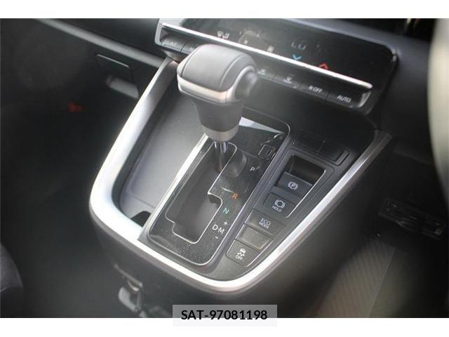 Toyota NOAH 2023-05 6996368-21