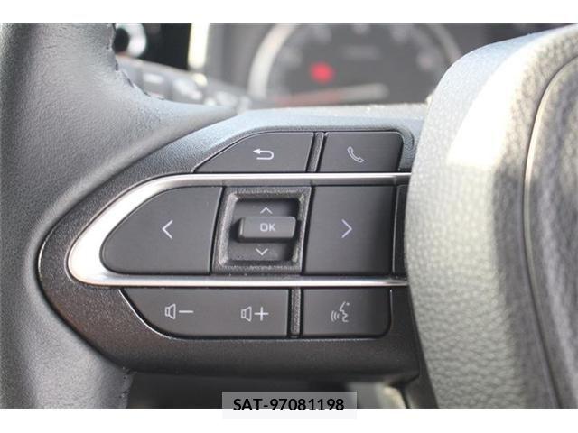 Toyota NOAH 2023-05 6996368-24