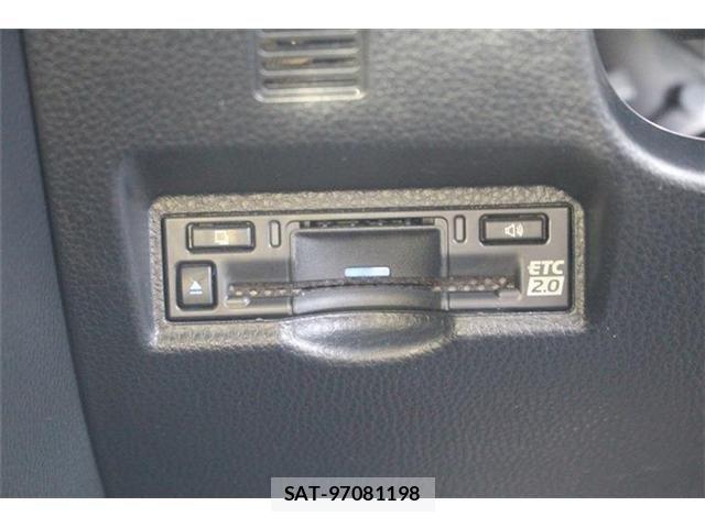 Toyota NOAH 2023-05 6996368-4