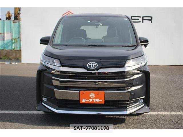 Toyota NOAH 2023-05 6996368-5