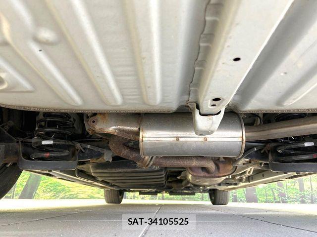 Toyota NOAH 2018-04 6996376-19