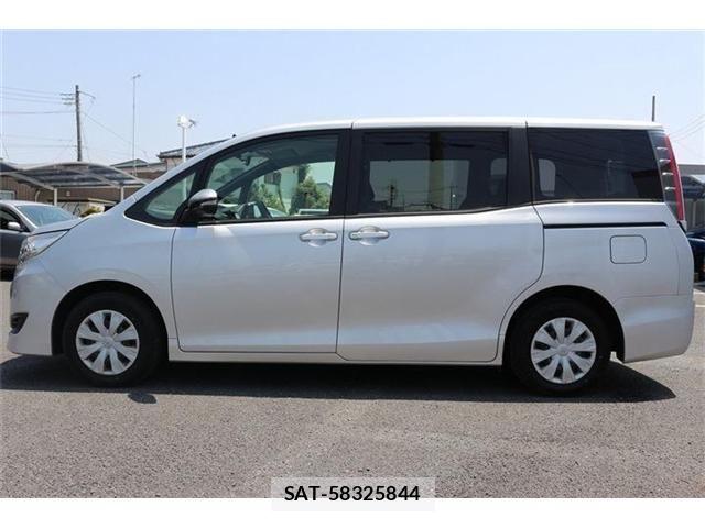 Toyota NOAH 2018-12 6996380-11