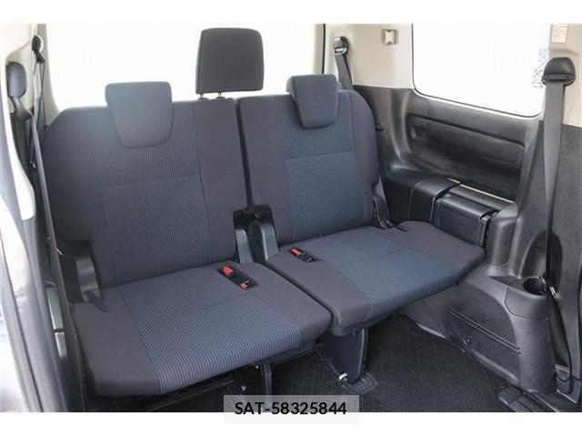 Toyota NOAH 2018-12 6996380-17