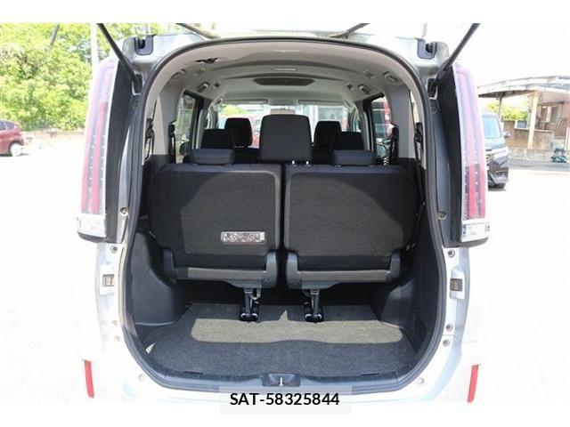 Toyota NOAH 2018-12 6996380-20