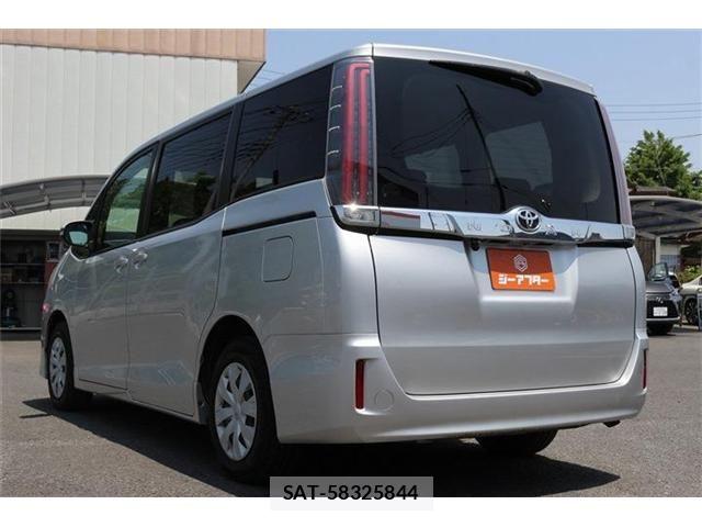 Toyota NOAH 2018-12 6996380-24