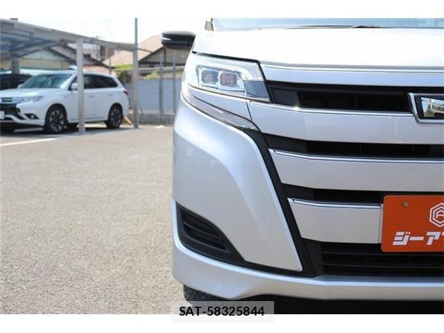 Toyota NOAH 2018-12 6996380-26