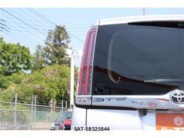 Toyota NOAH 2018-12 6996380-28