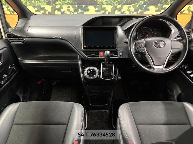 Toyota NOAH 2019-09 6996370-1