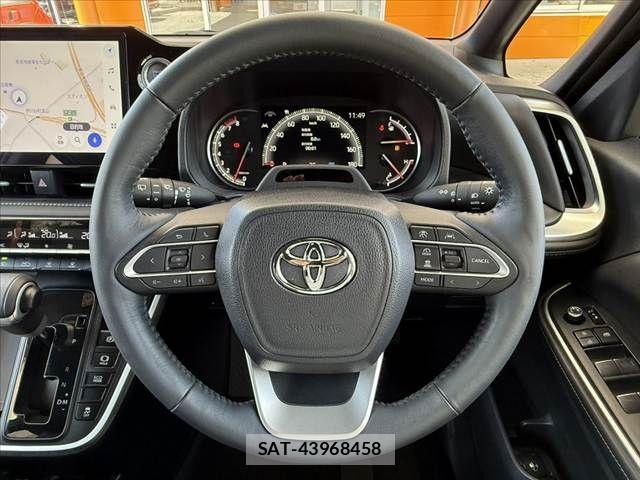 Toyota NOAH 2023-09 6996334-26