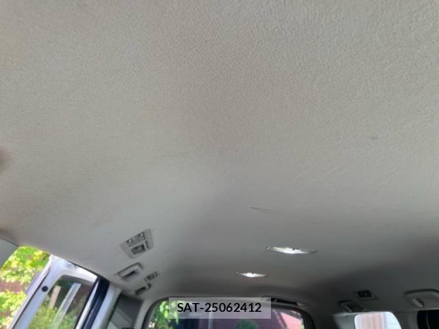 Toyota NOAH 2013-10 6996396-18