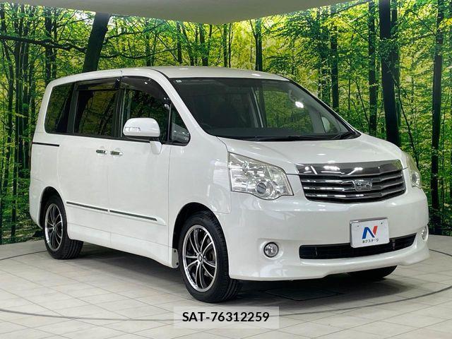 Toyota NOAH 2012-06 6996394-15