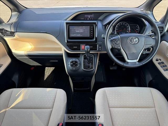 Toyota NOAH 2015-01 6996386-1