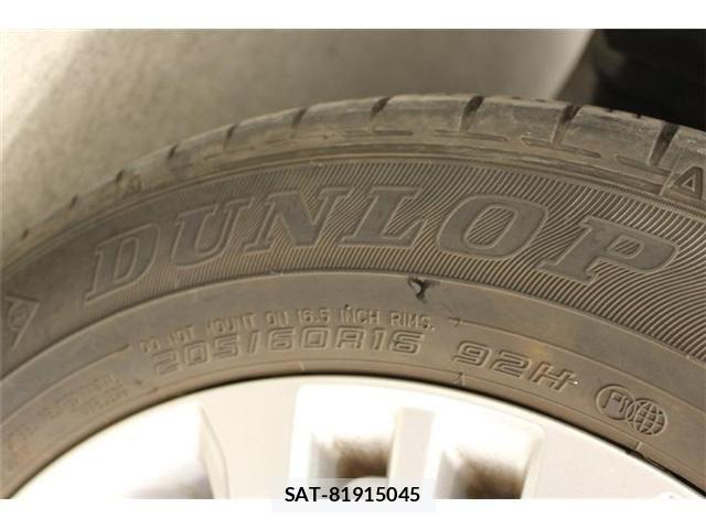 Toyota NOAH 2022-01 6996367-25