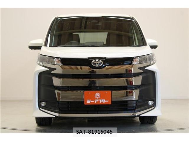 Toyota NOAH 2022-01 6996367-6