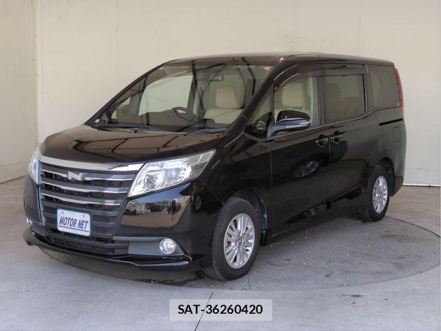 Toyota NOAH 2014-06 7021079-0