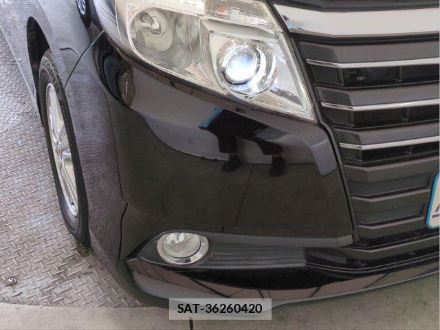 Toyota NOAH 2014-06 7021079-22