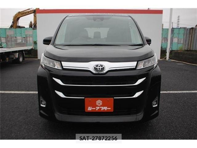 Toyota NOAH 2022-03 7021069-9