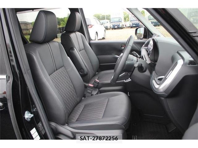 Toyota NOAH 2022-03 7021069-21
