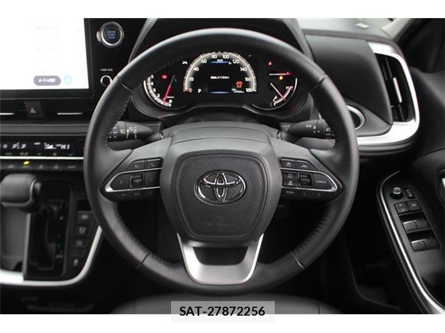 Toyota NOAH 2022-03 7021069-25