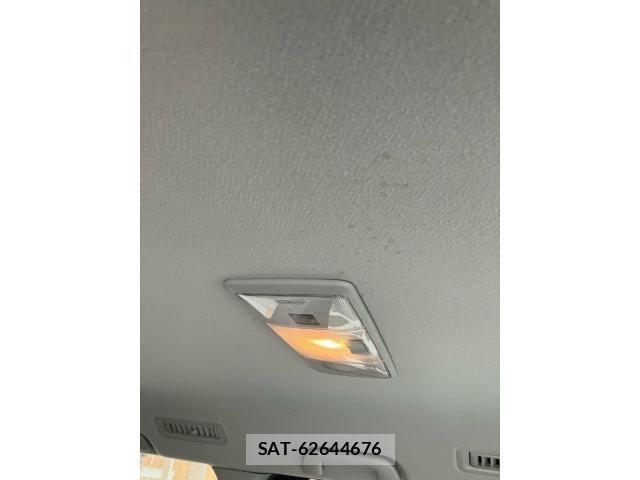 Toyota NOAH 2007-10 7021078-21