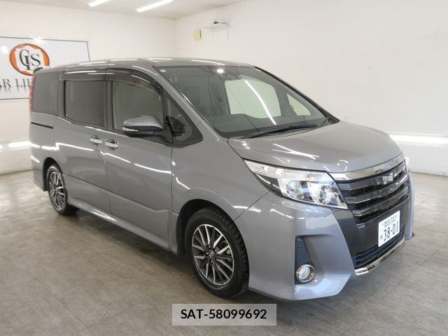 Toyota NOAH 2016-10 7021073-0