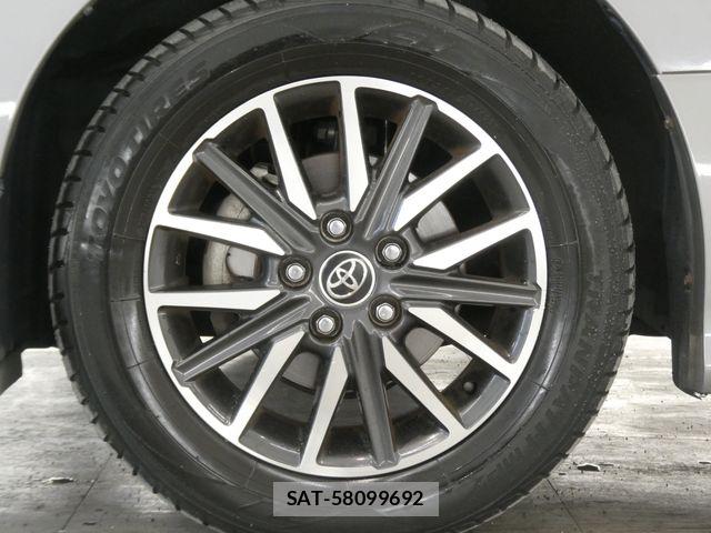 Toyota NOAH 2016-10 7021073-8
