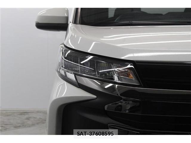 Toyota NOAH 2022-04 7021072-11