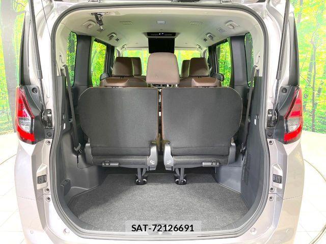 Toyota NOAH 2022-01 7021064-10