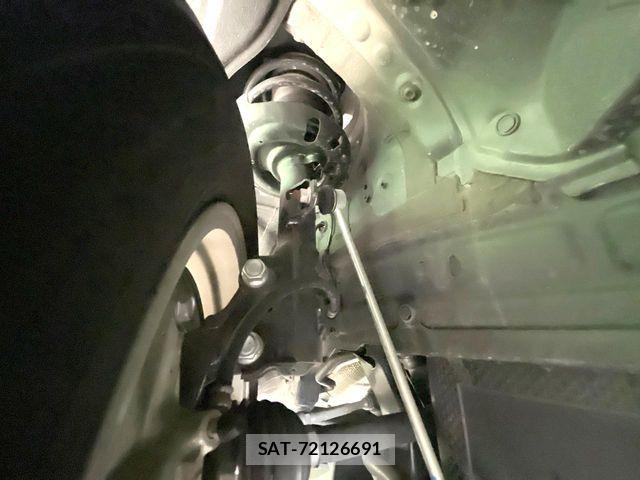 Toyota NOAH 2022-01 7021064-19