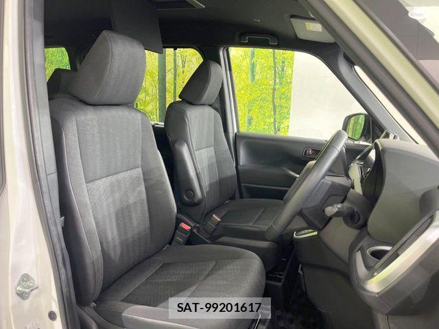 Toyota NOAH 2023-07 7021066-7