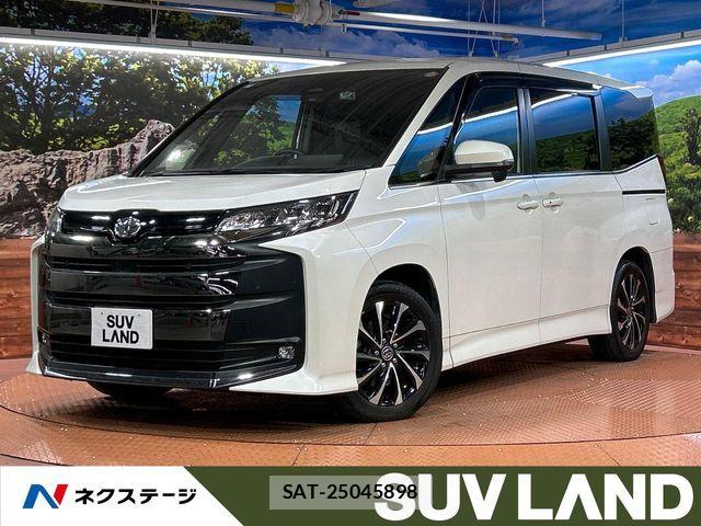 Toyota NOAH 2023-01 7021065-0