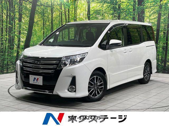 Toyota NOAH 2017-04 7021074-0