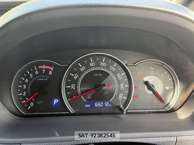 Toyota NOAH 2021-03 7021070-17