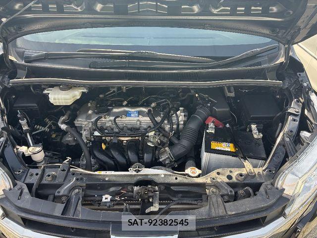 Toyota NOAH 2021-03 7021070-19
