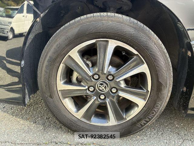 Toyota NOAH 2021-03 7021070-21