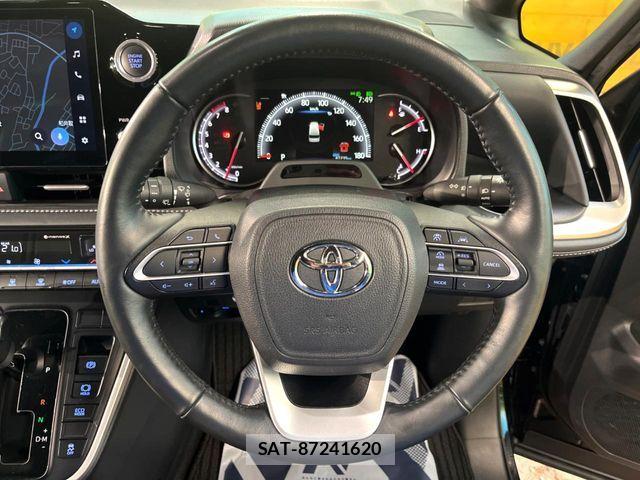 Toyota NOAH 2023-06 7059931-11