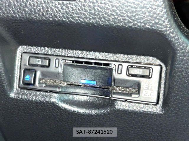 Toyota NOAH 2023-06 7059931-6