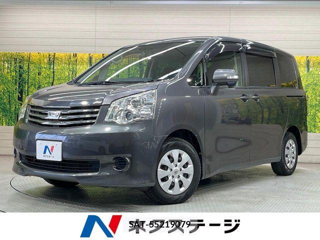 Toyota NOAH 2013-10 7059942-0