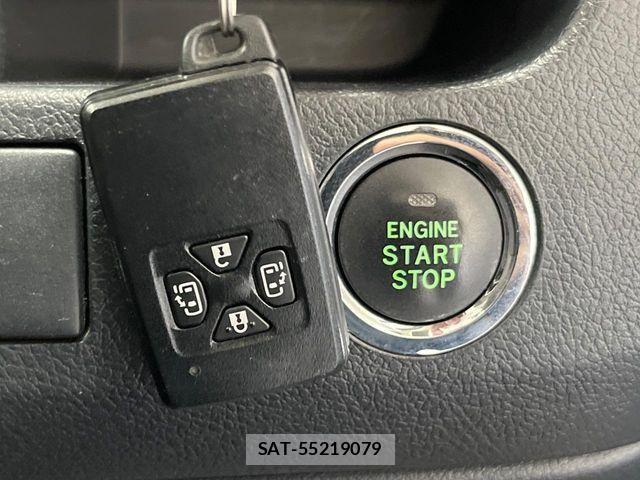 Toyota NOAH 2013-10 7059942-6
