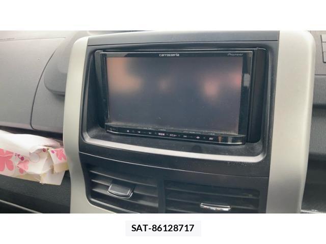 Toyota NOAH 2012-08 7059945-15