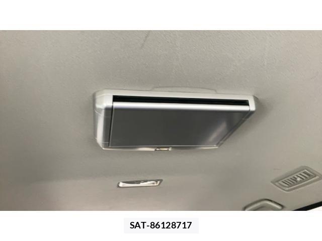 Toyota NOAH 2012-08 7059945-19